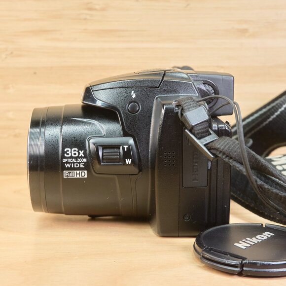 Nikon COOLPIX P500 12.1MP Digital Camera, with 36x Optical Zoom, Black - Picture 3 of 8